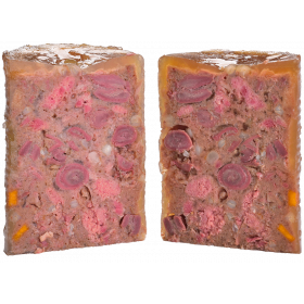 Холистична консервирана храна за кучета Brit Fresh Chicken with Sweet Potato с 48% прясно пилешко месо, 28% пуешко и 5% сладки картофи